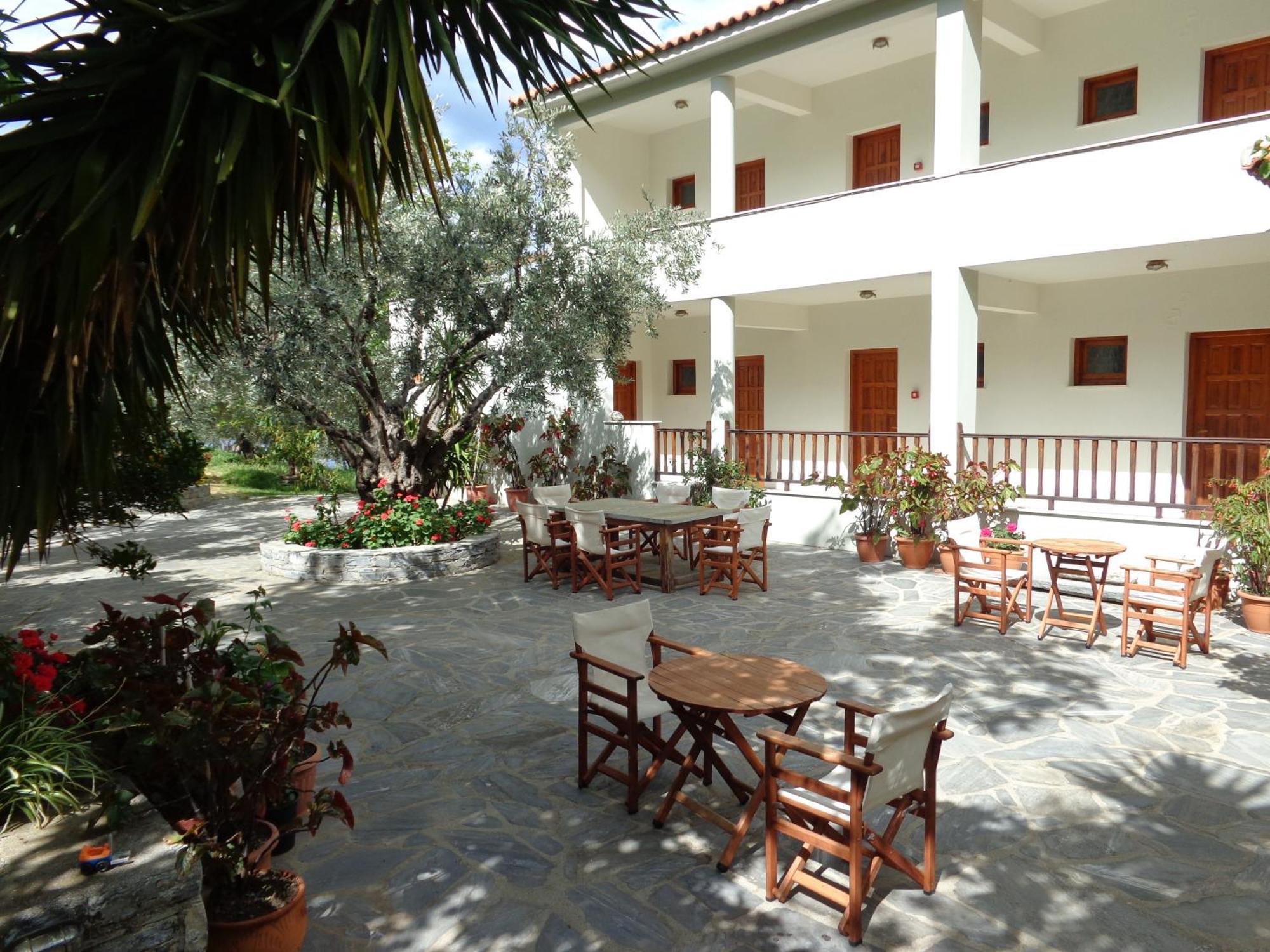 Faros Hotel Milopotamos  Ngoại thất bức ảnh