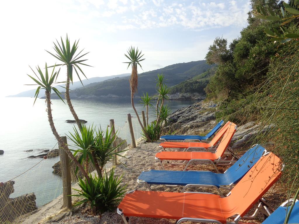 Faros Hotel Milopotamos  Ngoại thất bức ảnh