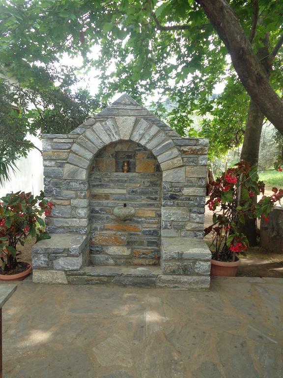 Faros Hotel Milopotamos  Ngoại thất bức ảnh