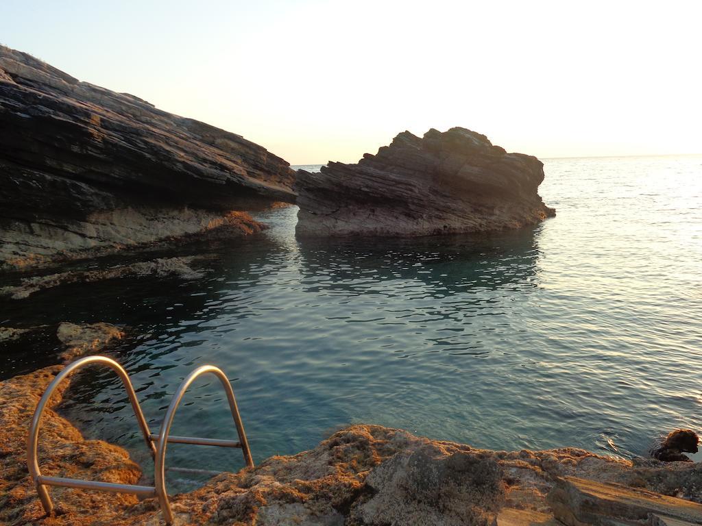 Faros Hotel Milopotamos  Ngoại thất bức ảnh