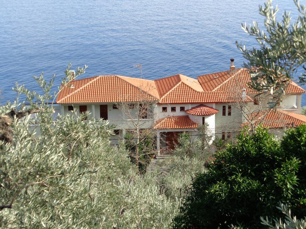 Faros Hotel Milopotamos  Ngoại thất bức ảnh