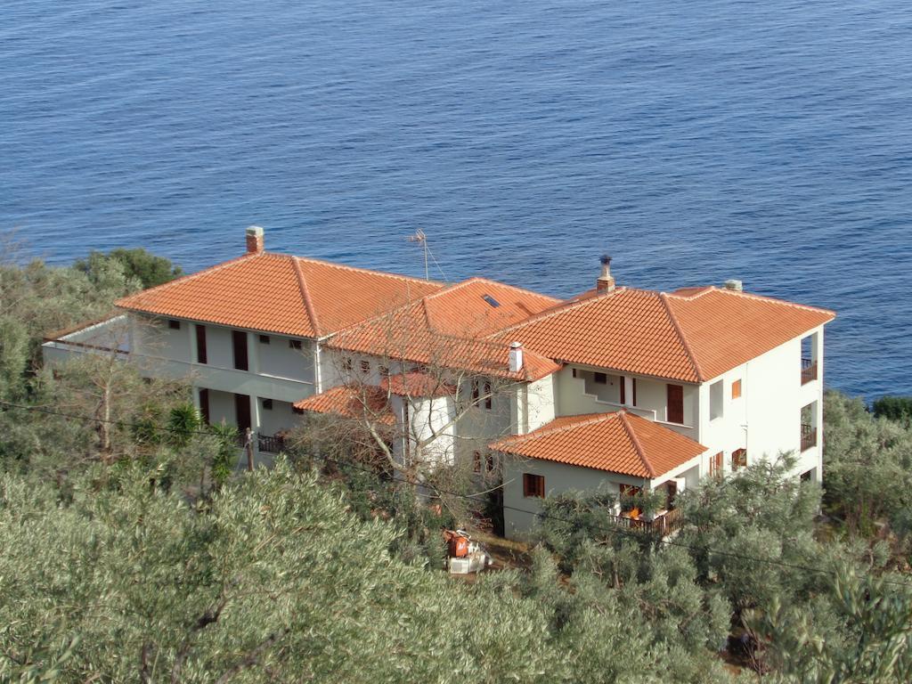 Faros Hotel Milopotamos  Ngoại thất bức ảnh